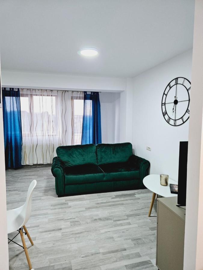 Comapart Bacău Exteriör bild